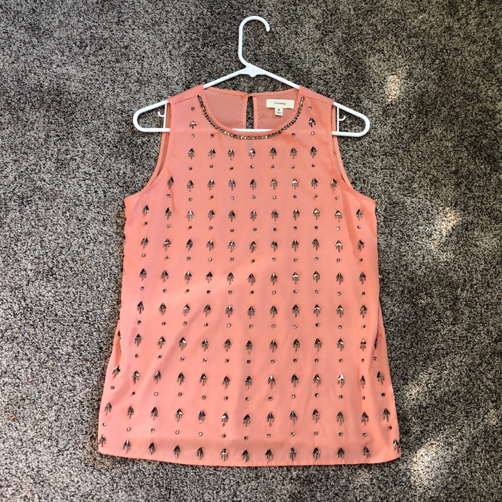 Peach beaded tank!